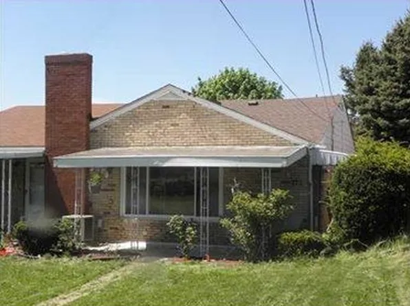 1558 Greentree Rd, Pittsburgh, PA 15220