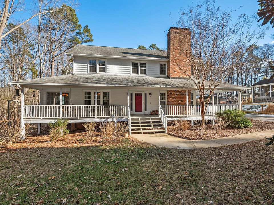 1st image of 226 River Forest Dr