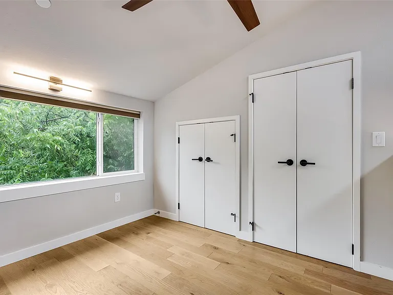 913 Duncan Ln #203 — Photo 19