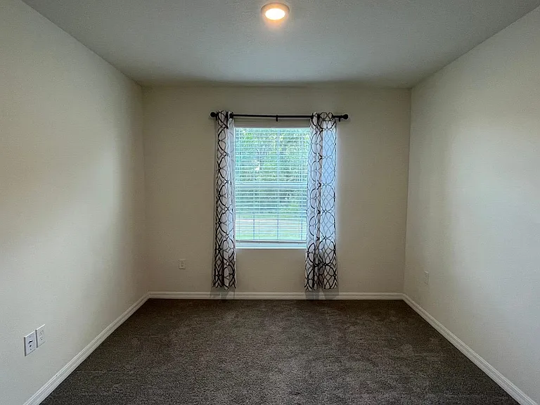 32867 Pez Landing Ln — Photo 27