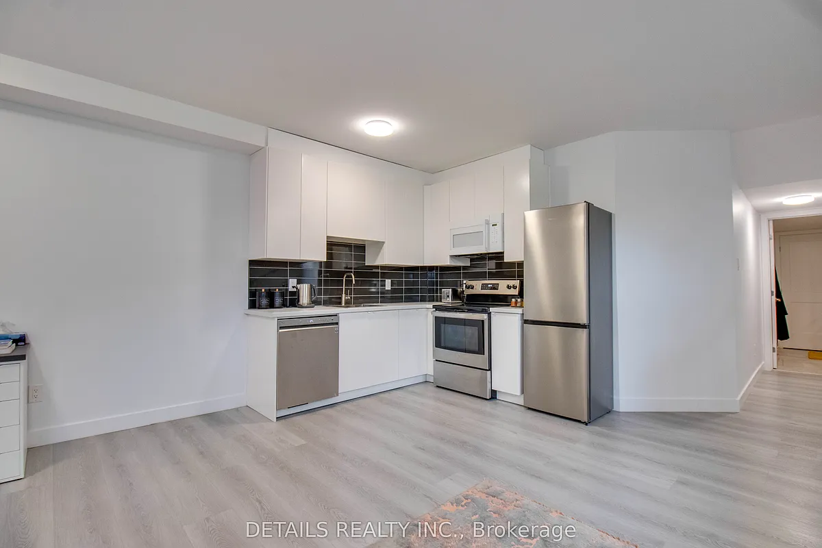 Building Photo - 135 Duford St #B