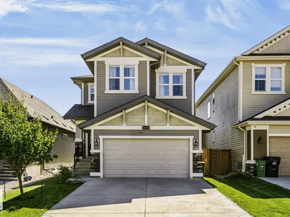 22713 94a Ave NW, Edmonton, AB T5T 7B2