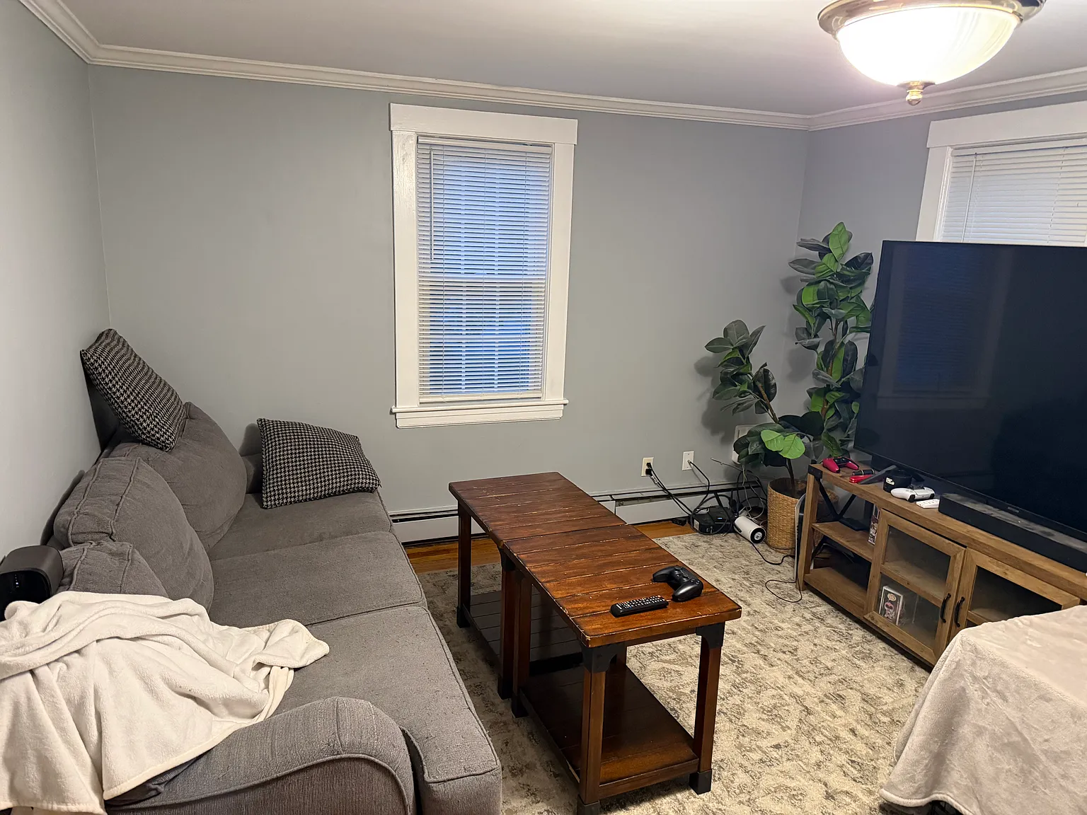 2 bed, 850 sqft, $1,800 — Photo 4