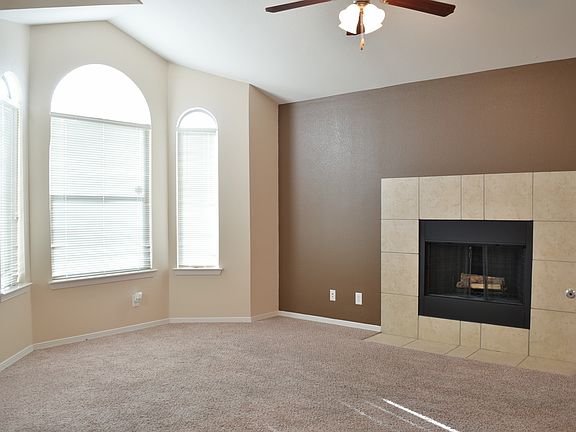 4th image of 11204 Northview Dr