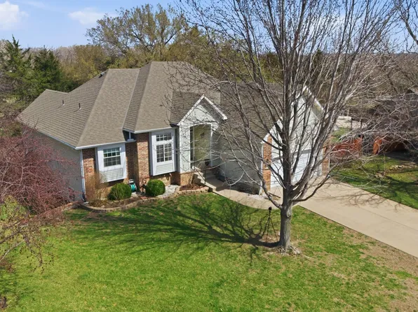 1734 Lakeland Ct, El Dorado, KS 67042
