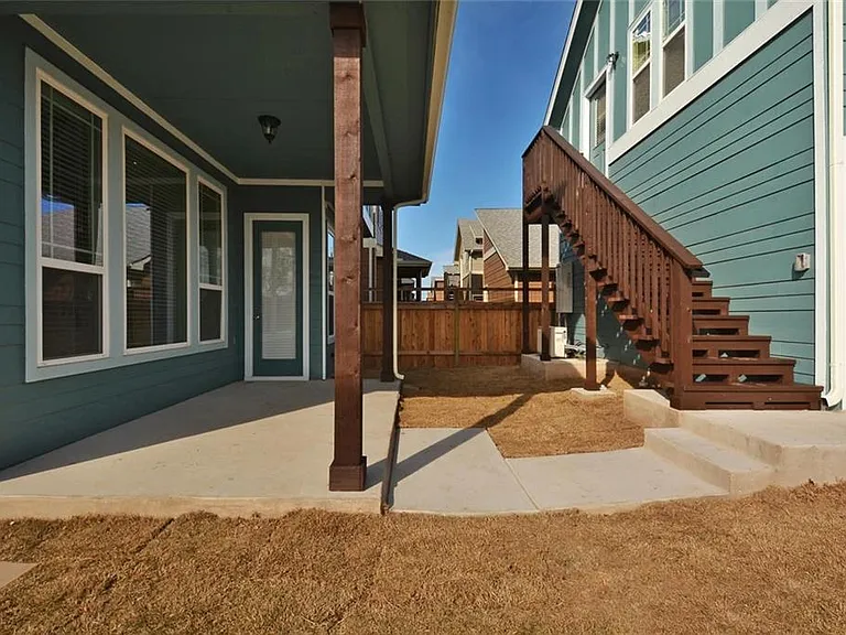 900 Banyon St #A — Photo 21