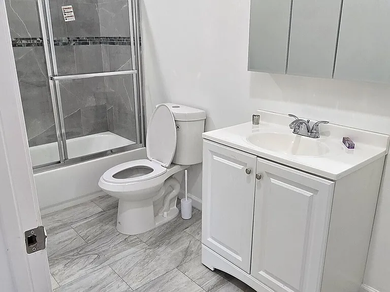 99 Johnson St #2 — Photo 5