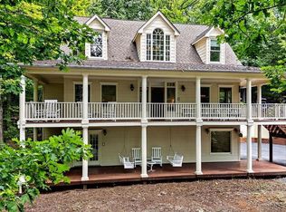 118 Stoney Crk W, Nellysford, VA 22958
