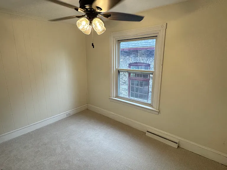 122 Brandywine Ave — Photo 17