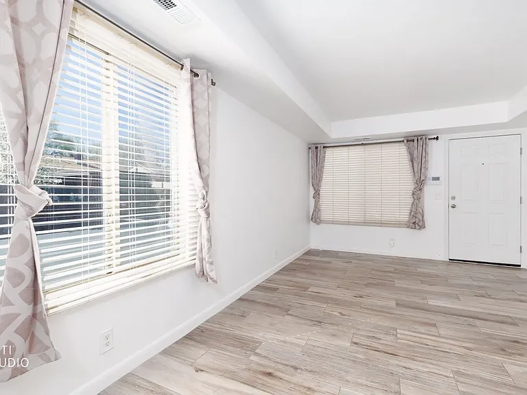 2588 W Greyhackle Ln #TOWNHOME — Photo 17