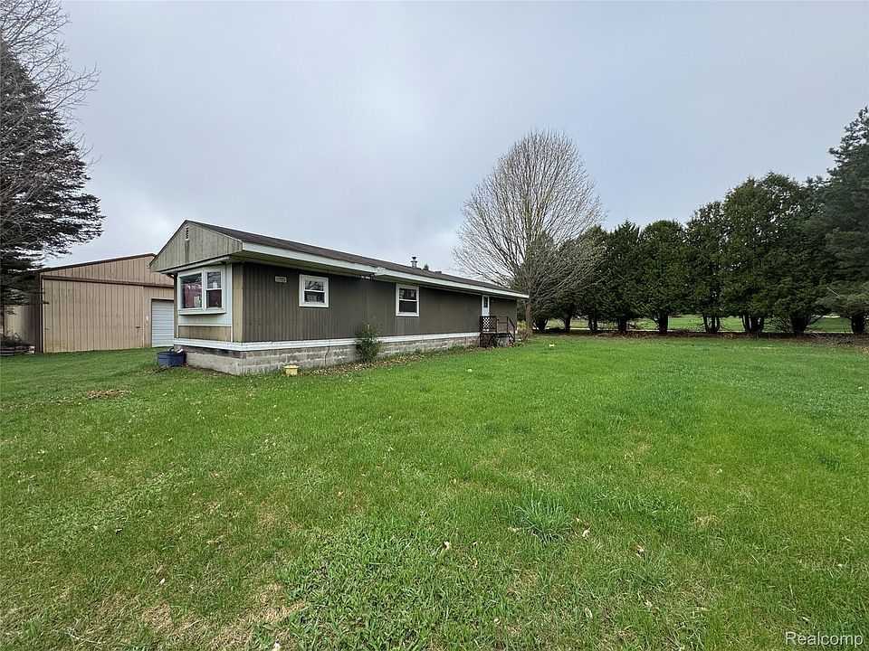 1st image of 183 Carpenter Rd