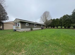 183 Carpenter Rd, Fostoria, MI 48435
