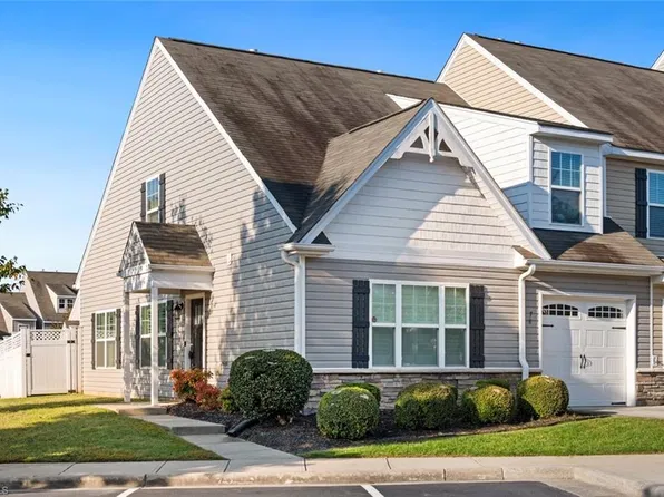 78 Geoffrey Way, Kernersville, NC 27284