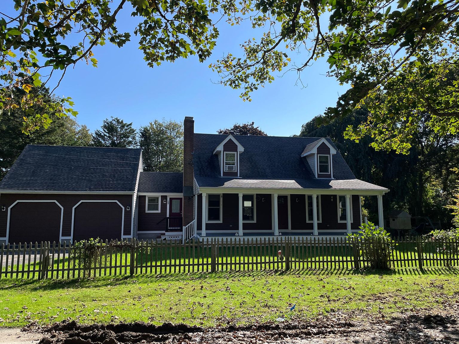 106 Robinson St, Narragansett, RI 02882 | Zillow