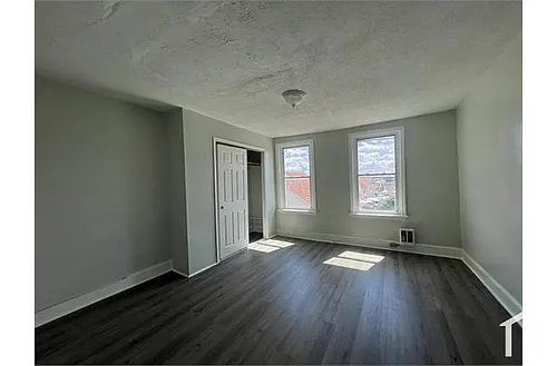 143 W Cumberland St Photo 1