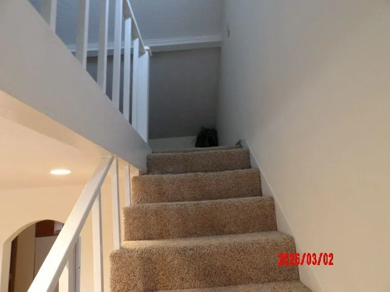 2419 W 6th St — Photo 5