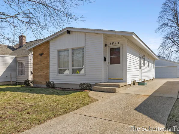 1824 Blandford Ave SW, Wyoming, MI 49519