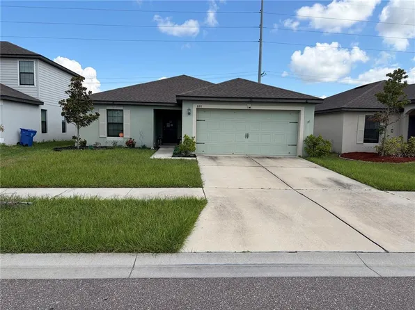 820 Chatham Walk Dr, Ruskin, FL 33570