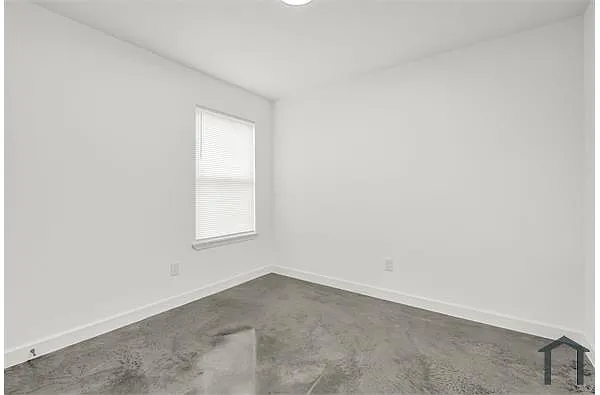 Building Photo - 2853 Choctaw Ave