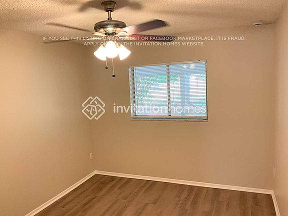 5th image of 143 Hidden Lake Dr