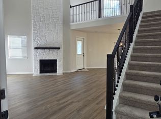 8562 ECHO CREEK LN, San Antonio, TX 78240