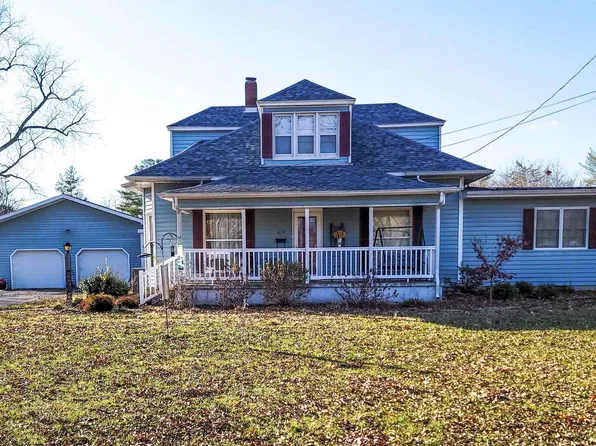 619 N Olive Rd, Flora, IL 62839