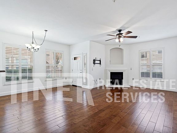 2nd image of 5350 Dunlay Dr Unit 1516