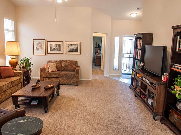 3rd image of 1827 W Lazy River Dr