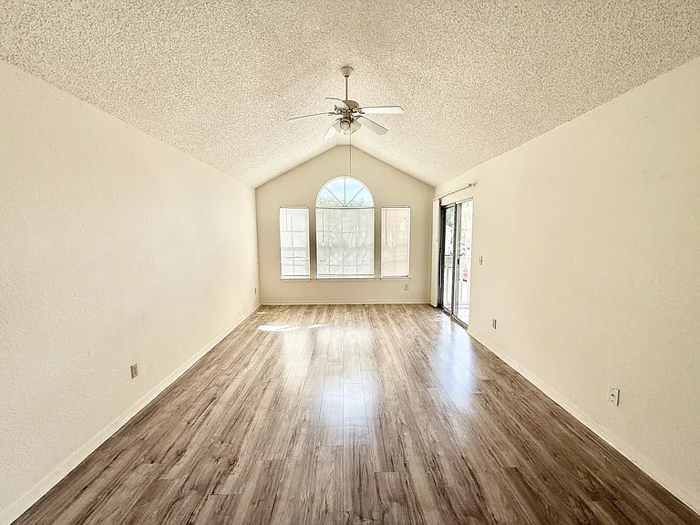 1031 S Hiawassee Rd #2523-1 — Photo 6