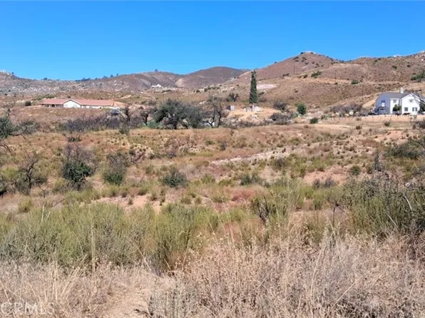 1336 Ortega Hwy, Lake Elsinore, CA 92530