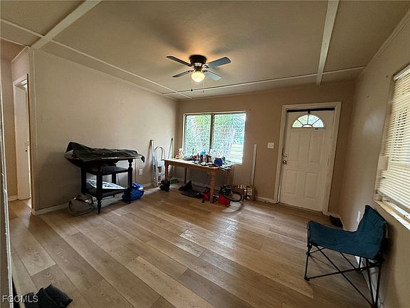 5th image of 244 Labelle Ave