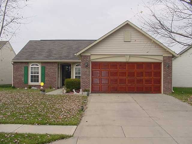 1st image of 540 Cahill Ln
