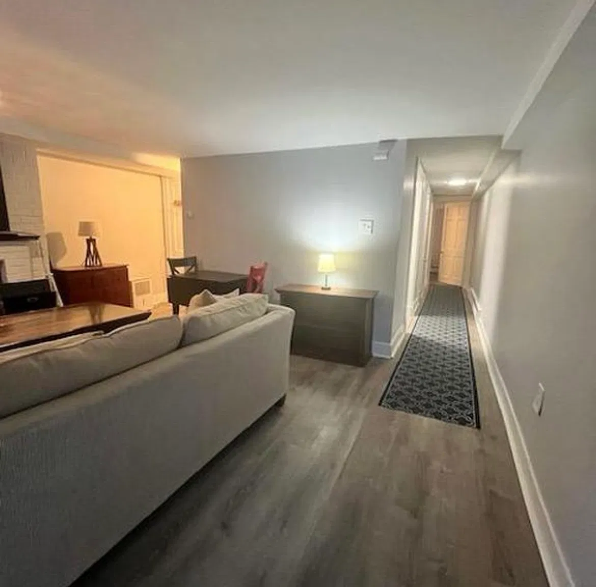 1 bed, 596 sqft, $2,100 — Photo 2