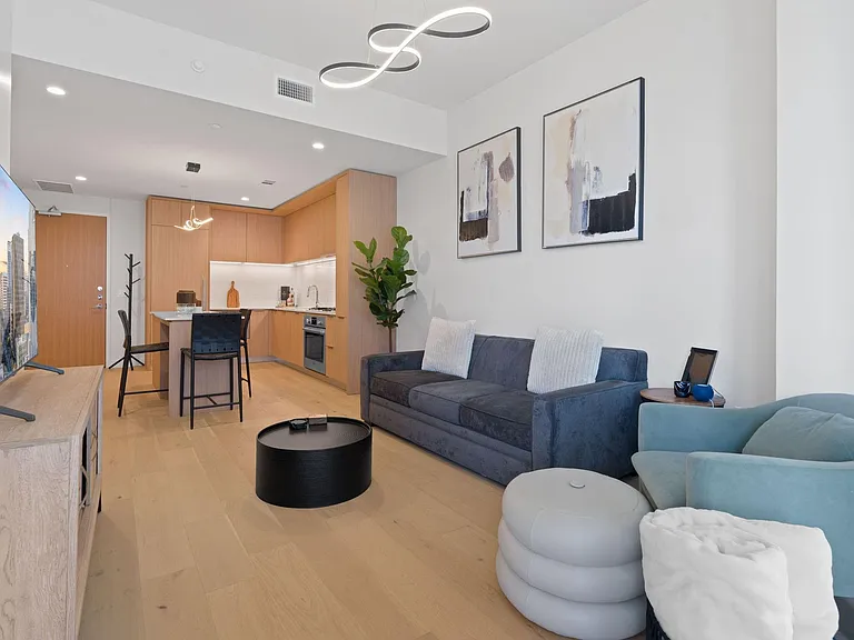 44 East Ave #1902 — Photo 12