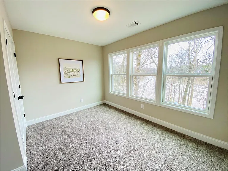 6960 Diana Cir — Photo 35