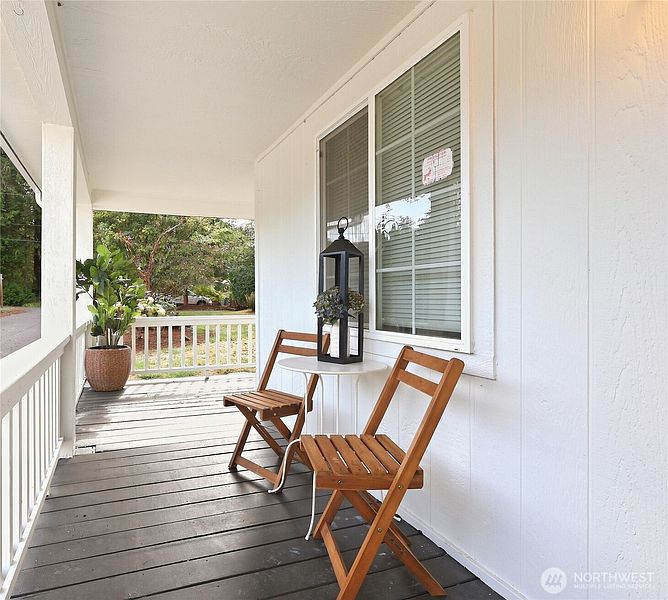 5th image of 209 Fairway Drive