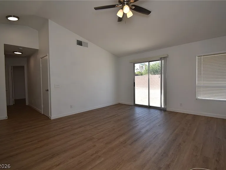4706 Checker Way — Photo 5
