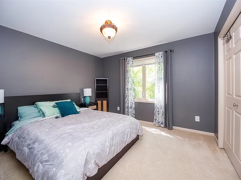 3481 Castlewood Ct — Photo 51