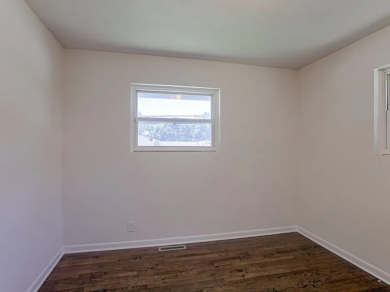 1200 N Osage St — Photo 10