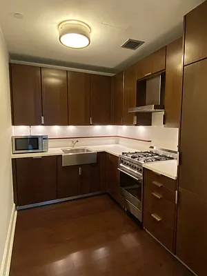 Rented by Windsor Property Management | media 16