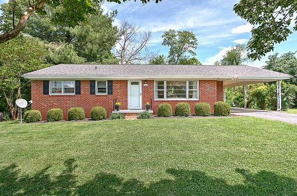 1st image of 1205 Woodside Dr