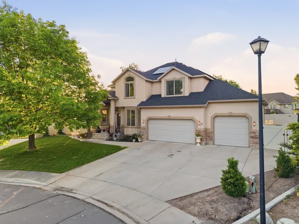 1425 N Manila Ct W, Pleasant Grove, UT 84062