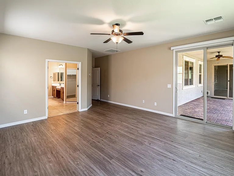 18445 W Saguaro Ln — Photo 17