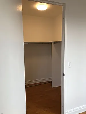 Rented by Park River | media 19