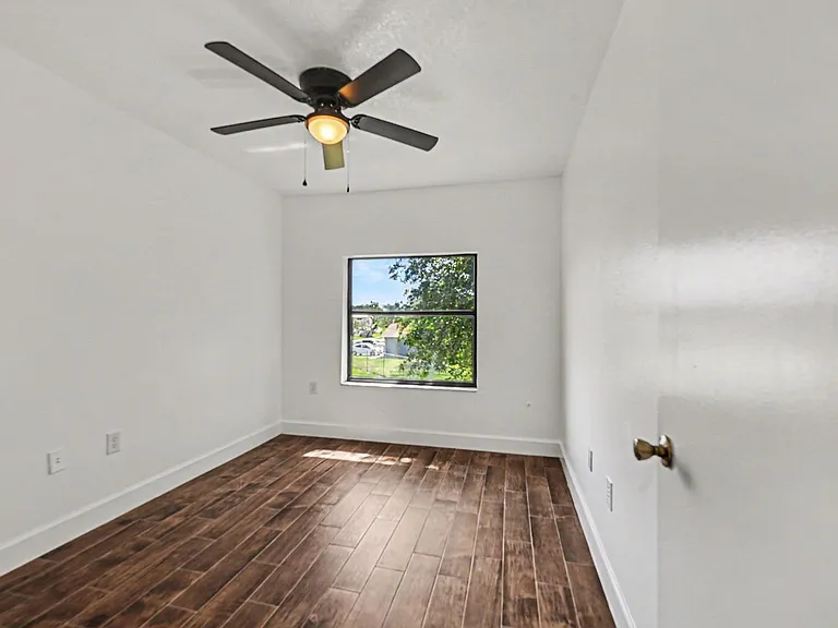 2173 Stewart Rd — Photo 13