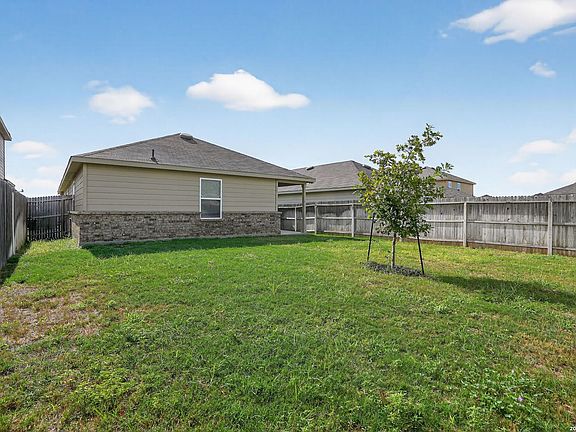 4th image of 12915 Cicely Ct