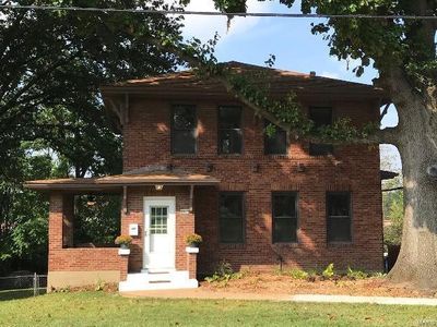 9011 Tudor Ave, Saint Louis, MO, 63114