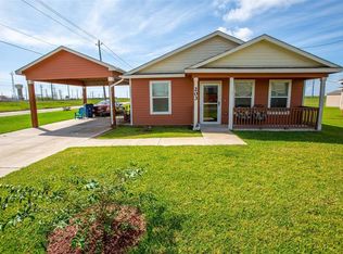 203 W 9th St, Freeport, TX 77541
