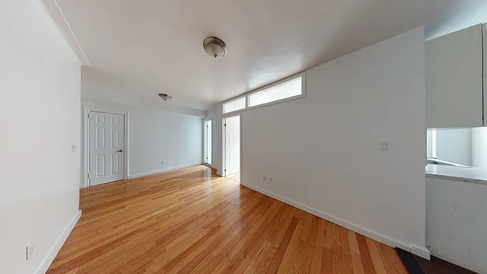 Rented by Bond New York | media 12