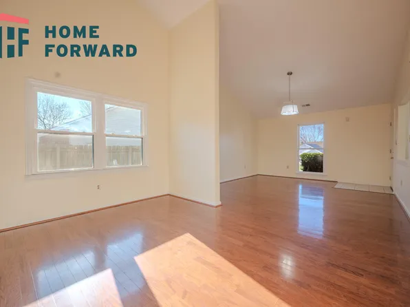 2504 Ashbrooke Dr, Lexington, KY 40513